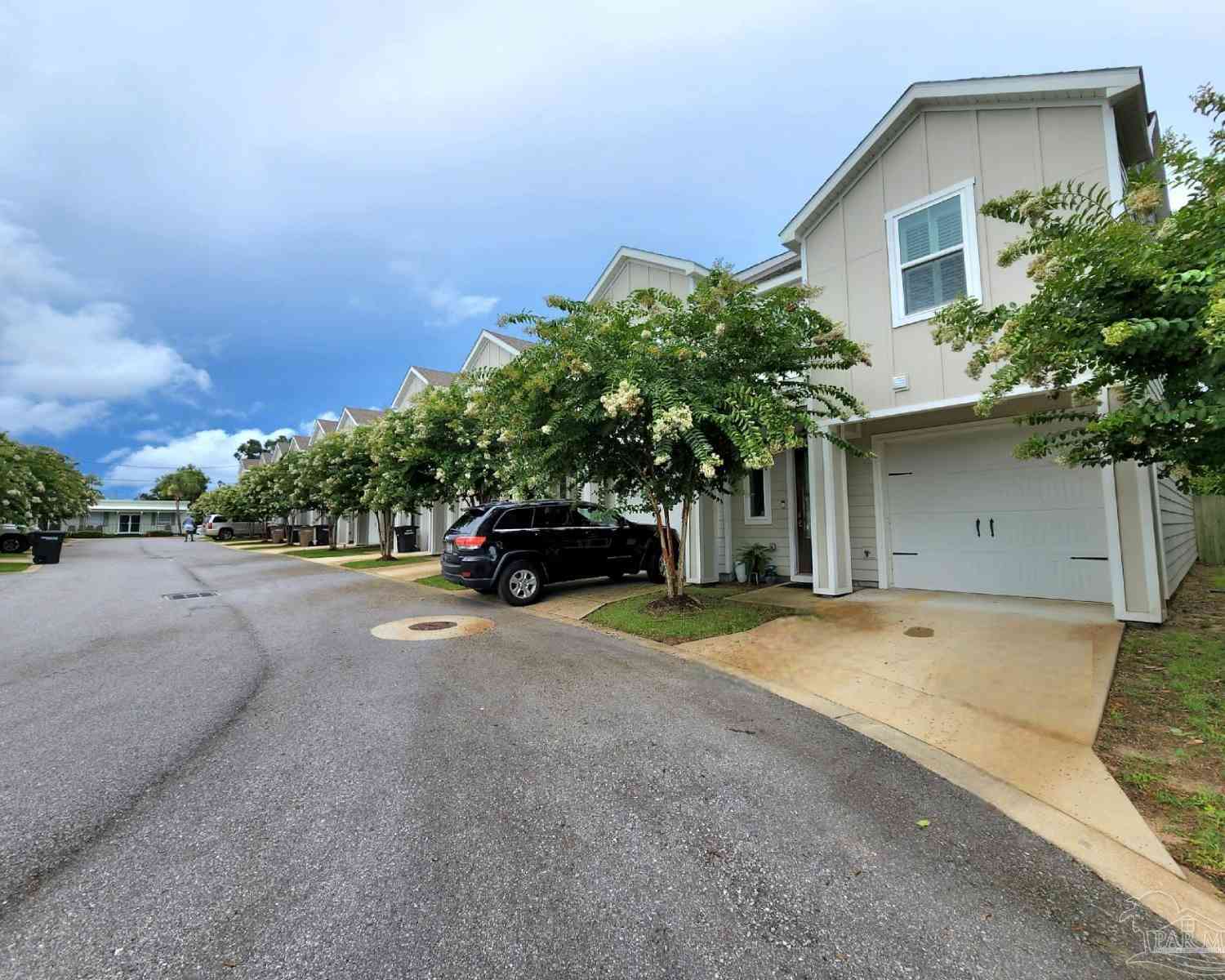 Condo For Rent - 218 Junction Ave<br/> Pensacola, FL 32502