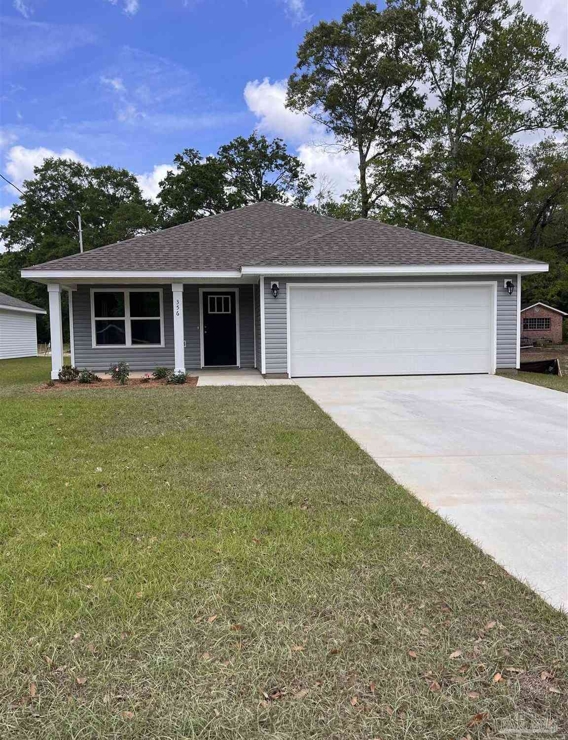 Homes For Sale - 356 Mckinnon Ln<br/> Pensacola, FL 32534