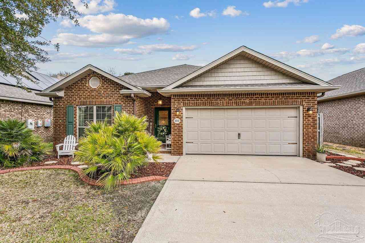 Homes For Sale - 1810 Coast Ct<br/> Gulf Breeze, FL 32563