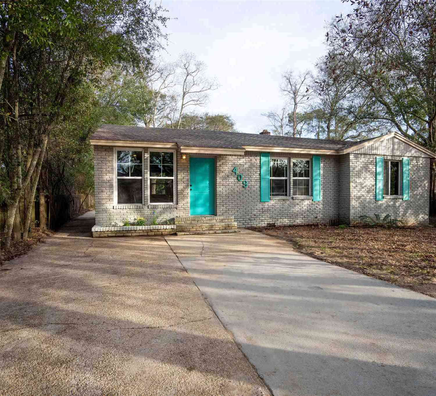Homes For Sale - 409 Frisco Rd<br/> Pensacola, FL 32507