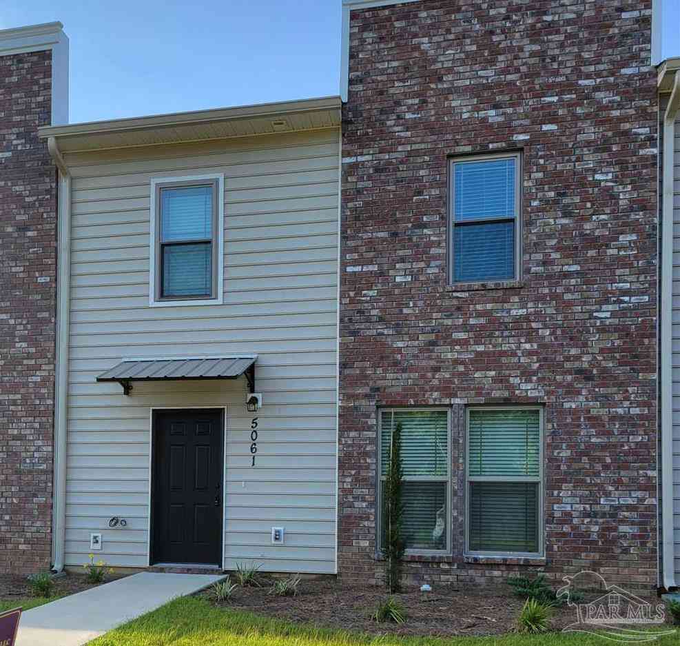 Homes For Rent - 5061 Peach Dr<br/> Pace, FL 32571