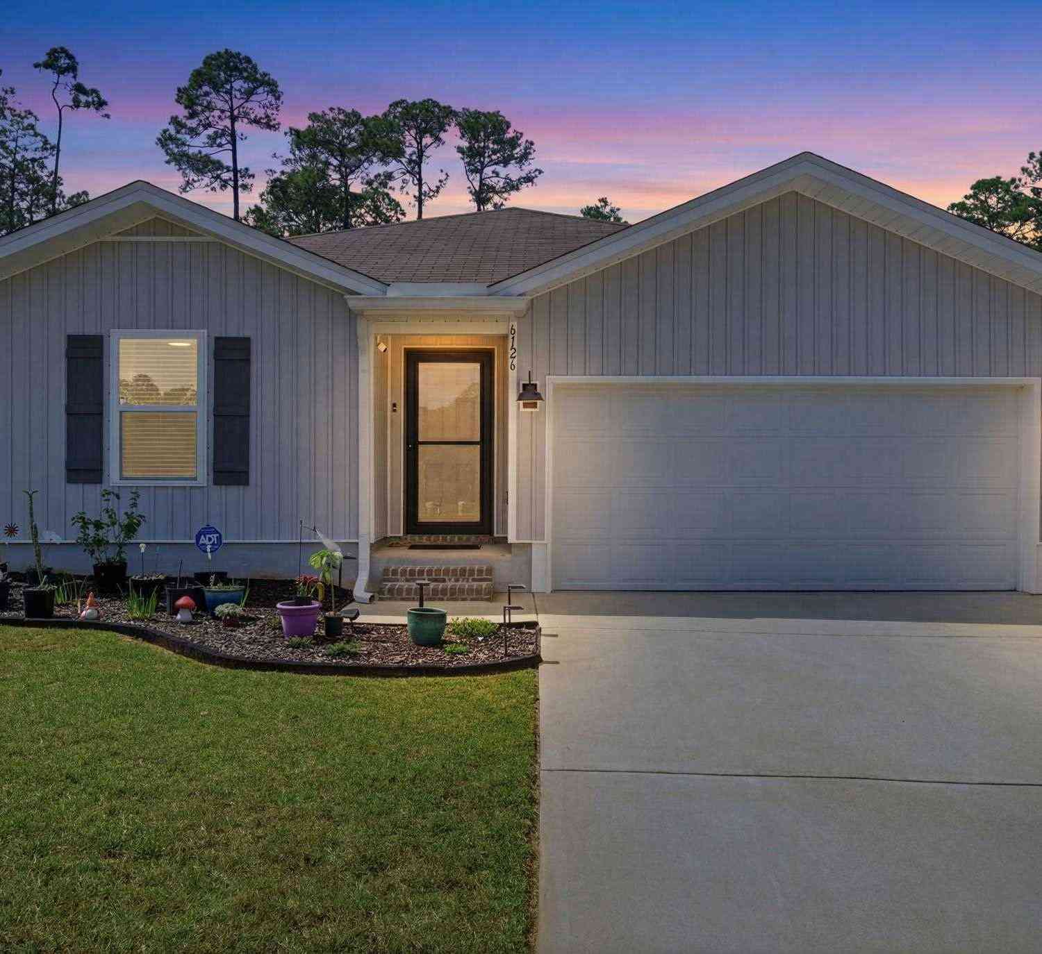 Homes For Sale - 6126 Native Dancer Way<br/> Pensacola, FL 32526