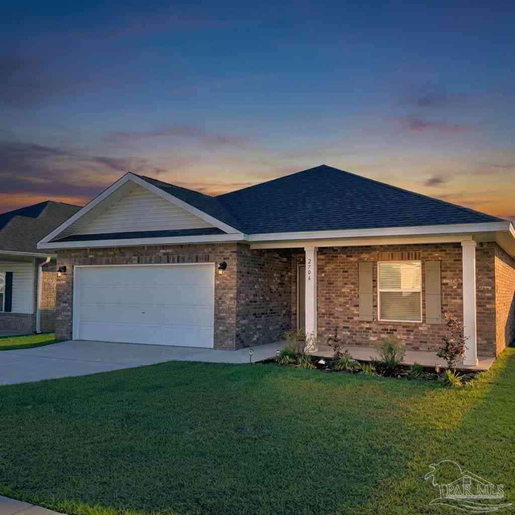 Homes For Sale - 2704 Avalon St<br/> Cantonment, FL 32533
