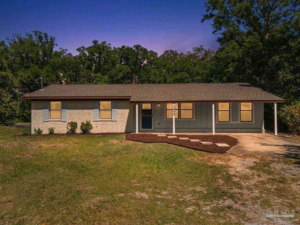 Homes For Sale - 3390 Montecito Blvd<br/> Milton, FL 32583
