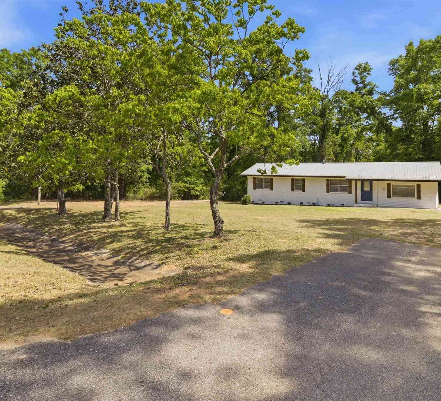 Homes For Sale - 10501 Hwy 97 A<br/> Mcdavid, FL 32568