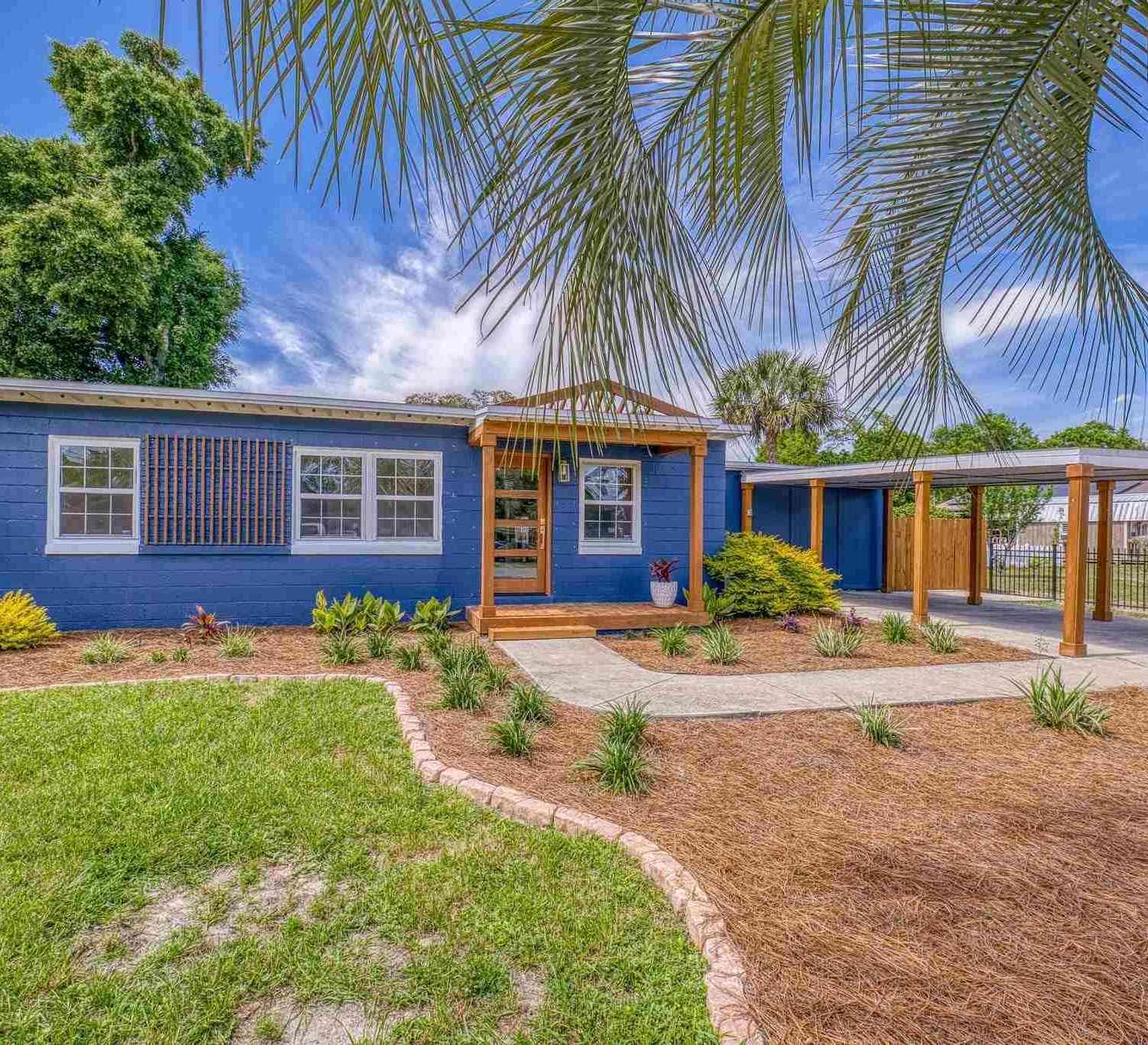 Homes For Sale - 608 Edgewater Dr<br/> Pensacola, FL 32507