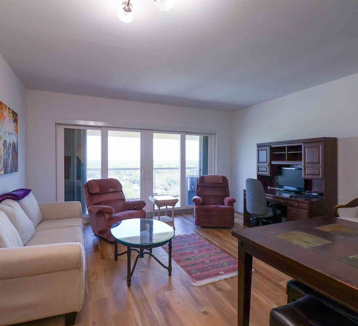 Condo For Rent - 825 Bayshore Dr<br/> Pensacola, FL 32507
