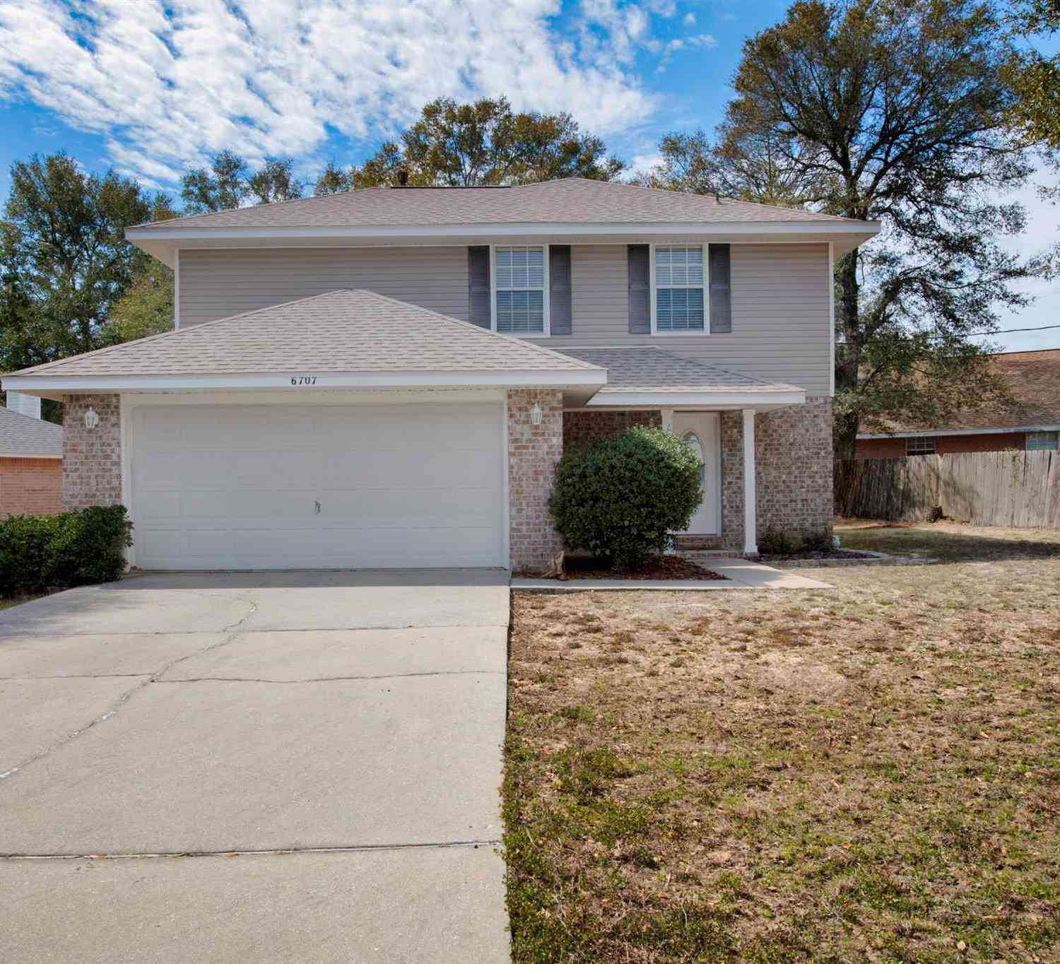 Homes For Rent - 6707 Cedar Ridge Cir<br/> Milton, FL 32570