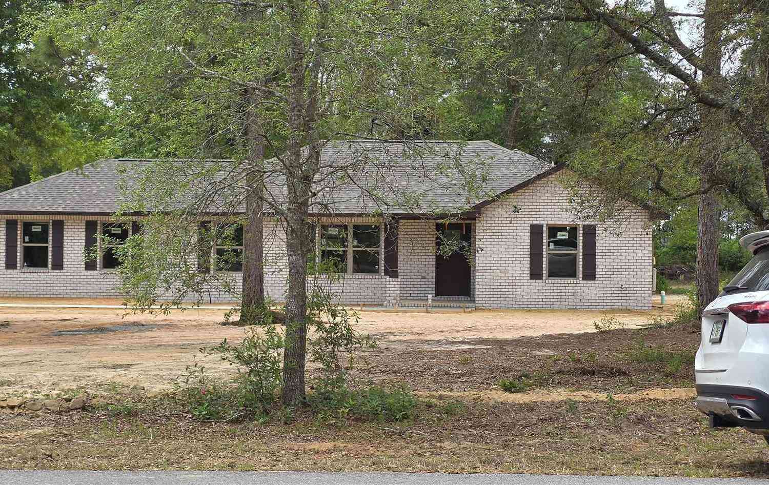 Homes For Sale - 8837 Antietam Rd<br/> Milton, FL 32583
