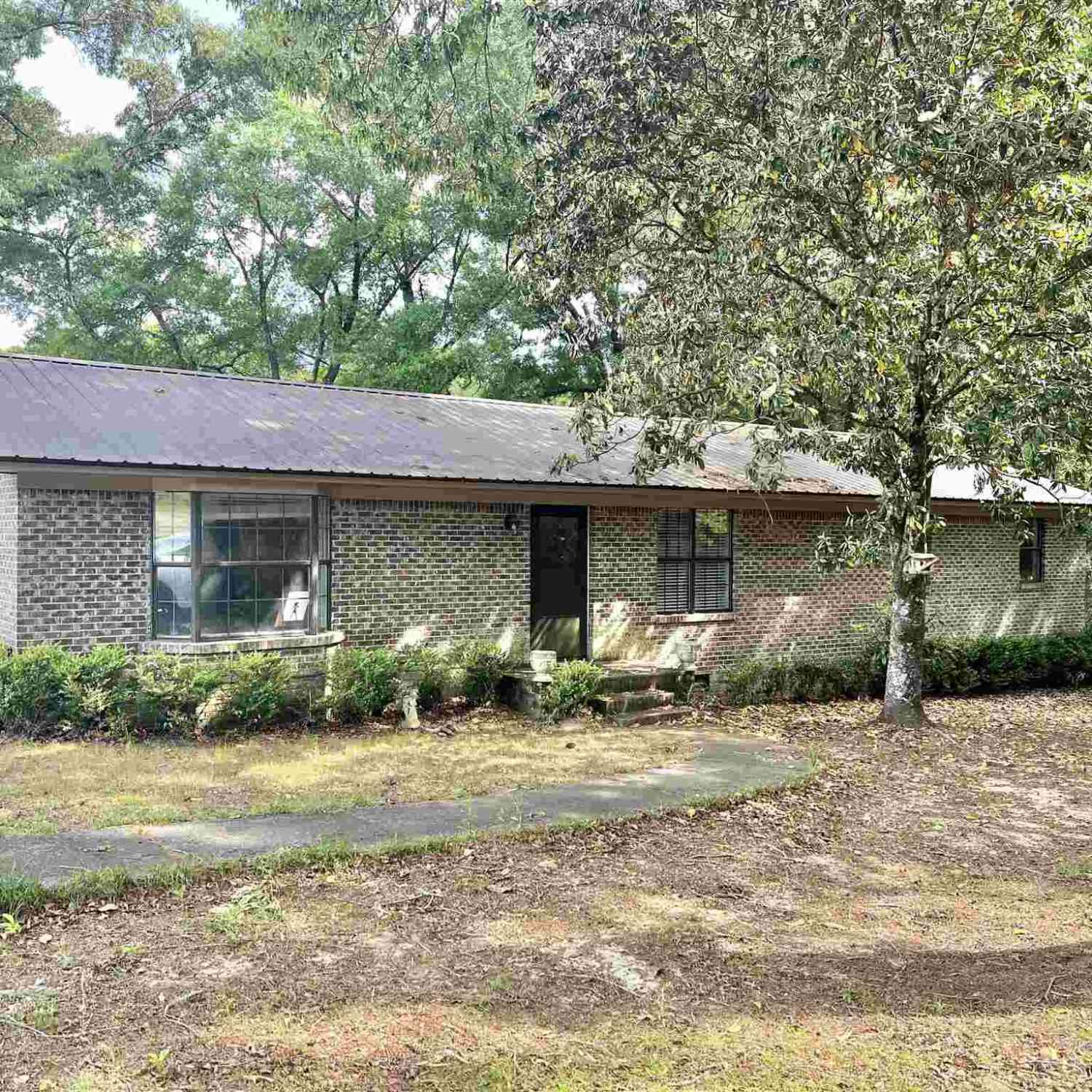 Homes For Sale - 1616 Damascus Rd<br/> Brewton, AL 36426