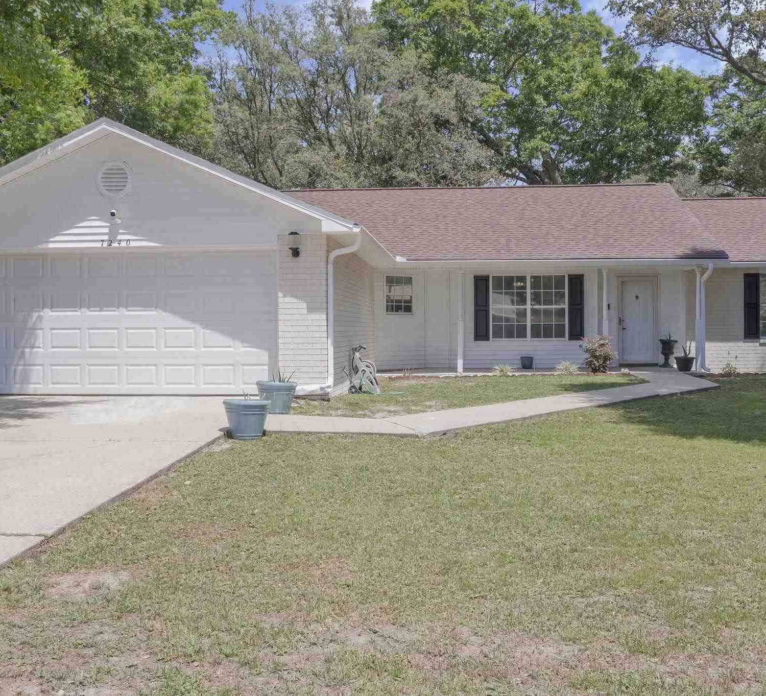 Homes For Sale - 7240 Mier Henry Rd<br/> Pensacola, FL 32506