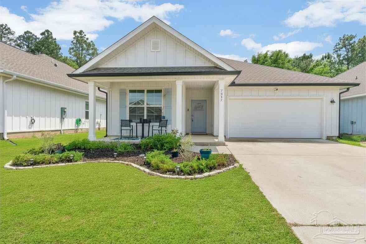 Homes For Sale - 7057 Whitetail Run Dr<br/> Pensacola, FL 32526