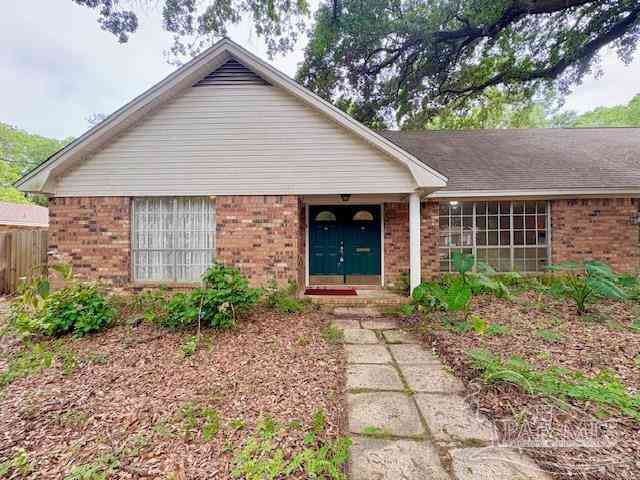 Homes For Sale - 5931 Admiral Doyle Rd<br/> Pensacola, FL 32506