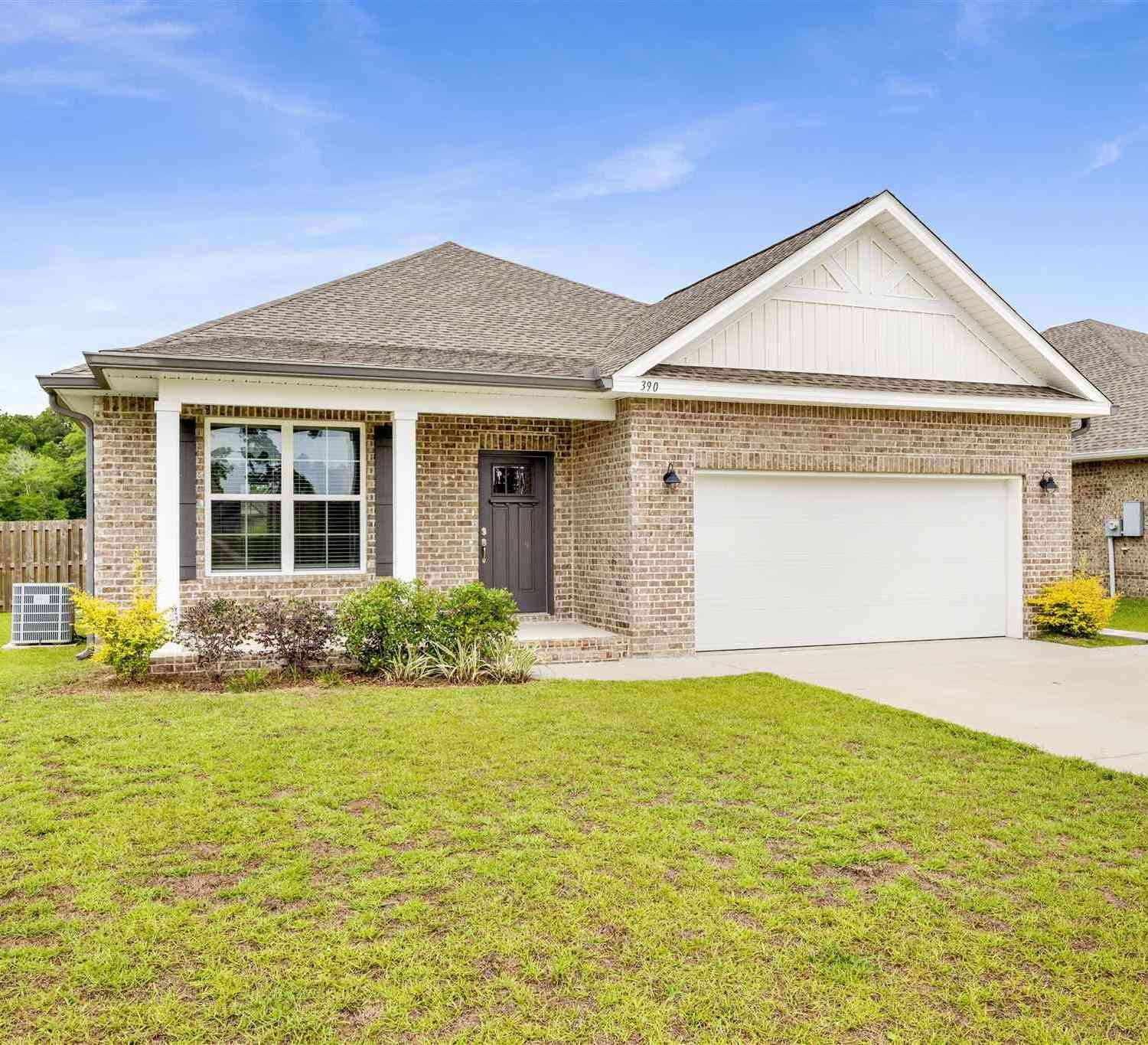 Homes For Sale - 390 Wickman Ave<br/> Baldwin County, Gulf Shores, AL 36542