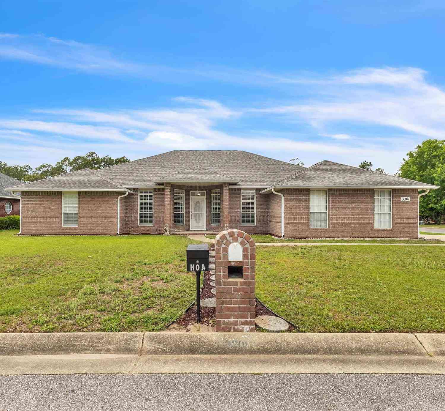 Homes For Sale - 3301 Pitcher Plant Cir<br/> Pensacola, FL 32506