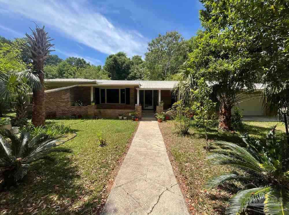 Homes For Sale - 8625 Fowler Ave<br/> Pensacola, FL 32534