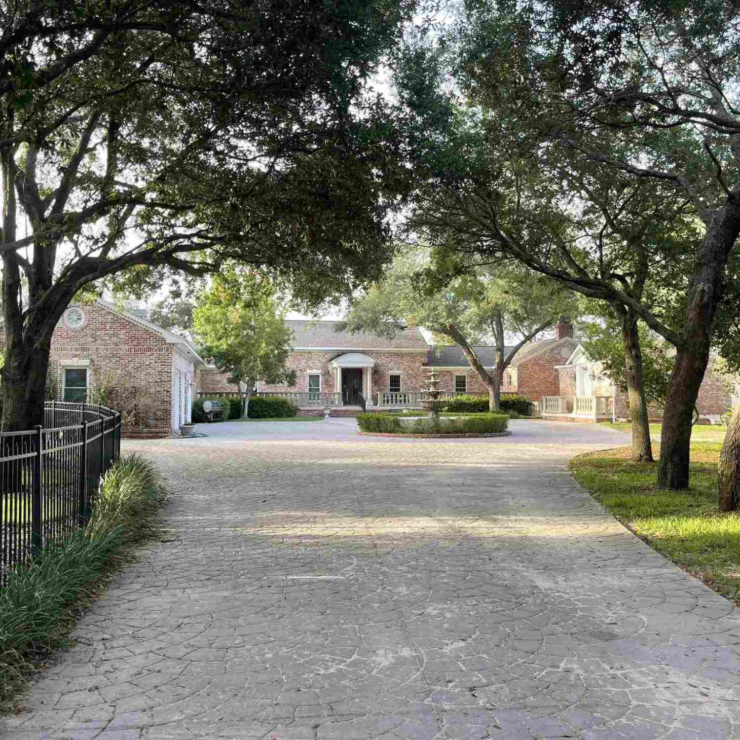 Homes For Sale - 80 Duncan Ave<br/> Gulf Breeze, FL 32561