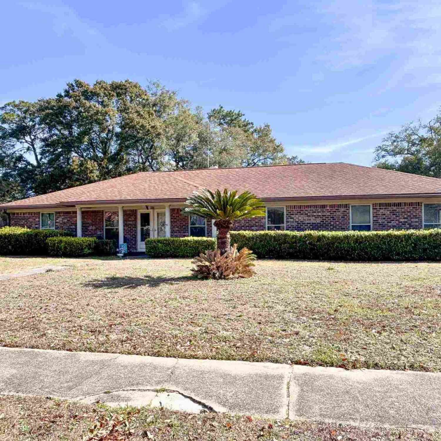Homes For Sale - 4530 Baywoods Dr<br/> Pensacola, FL 32504