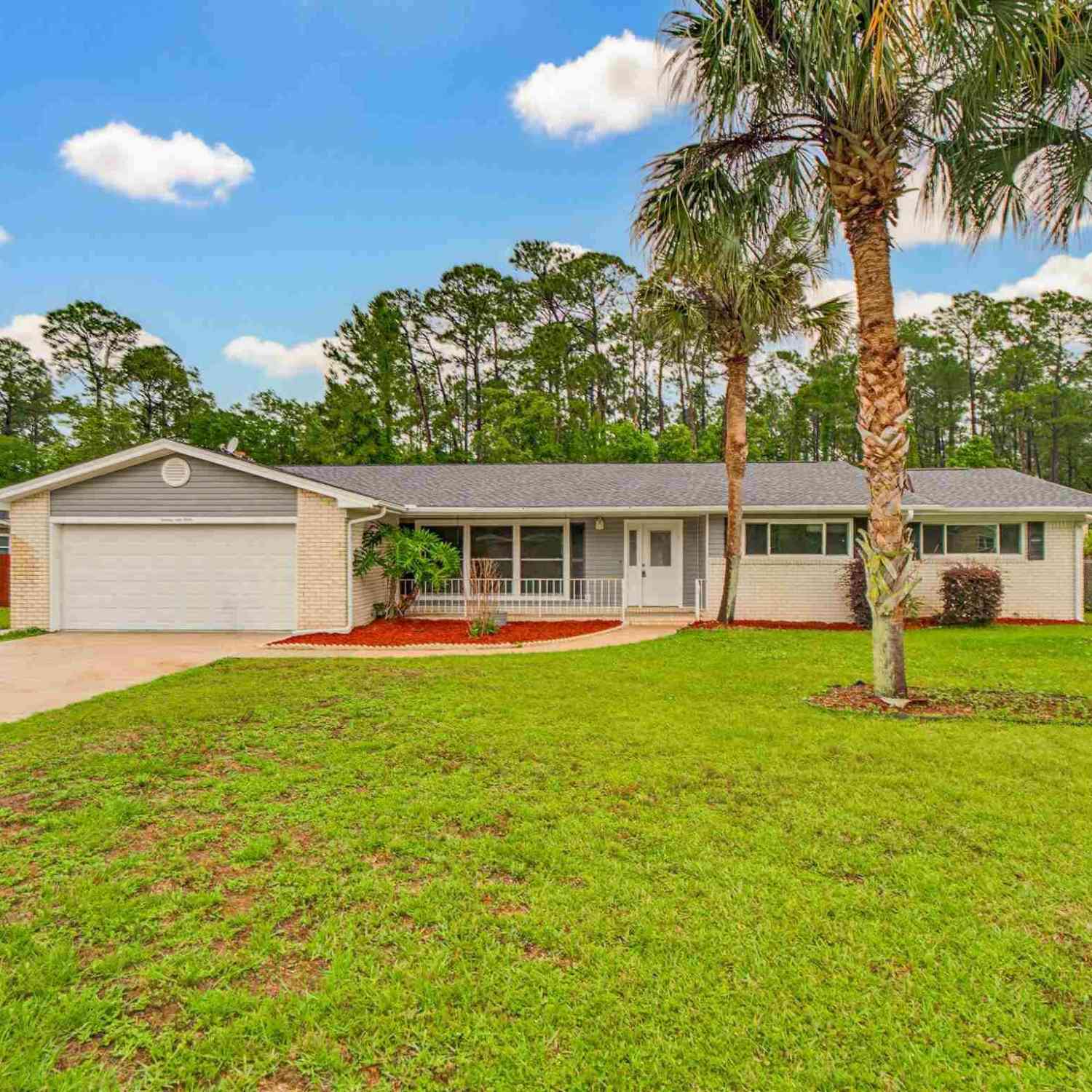 Homes For Sale - 7930 Chesterfield Rd<br/> Pensacola, FL 32506