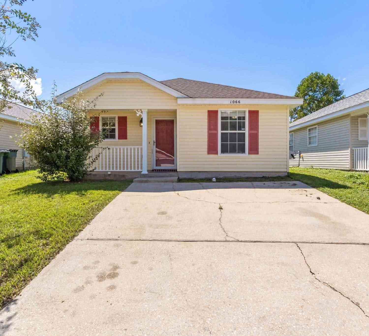 Homes For Sale - 1066 Brownfield Rd<br/> Pensacola, FL 32526