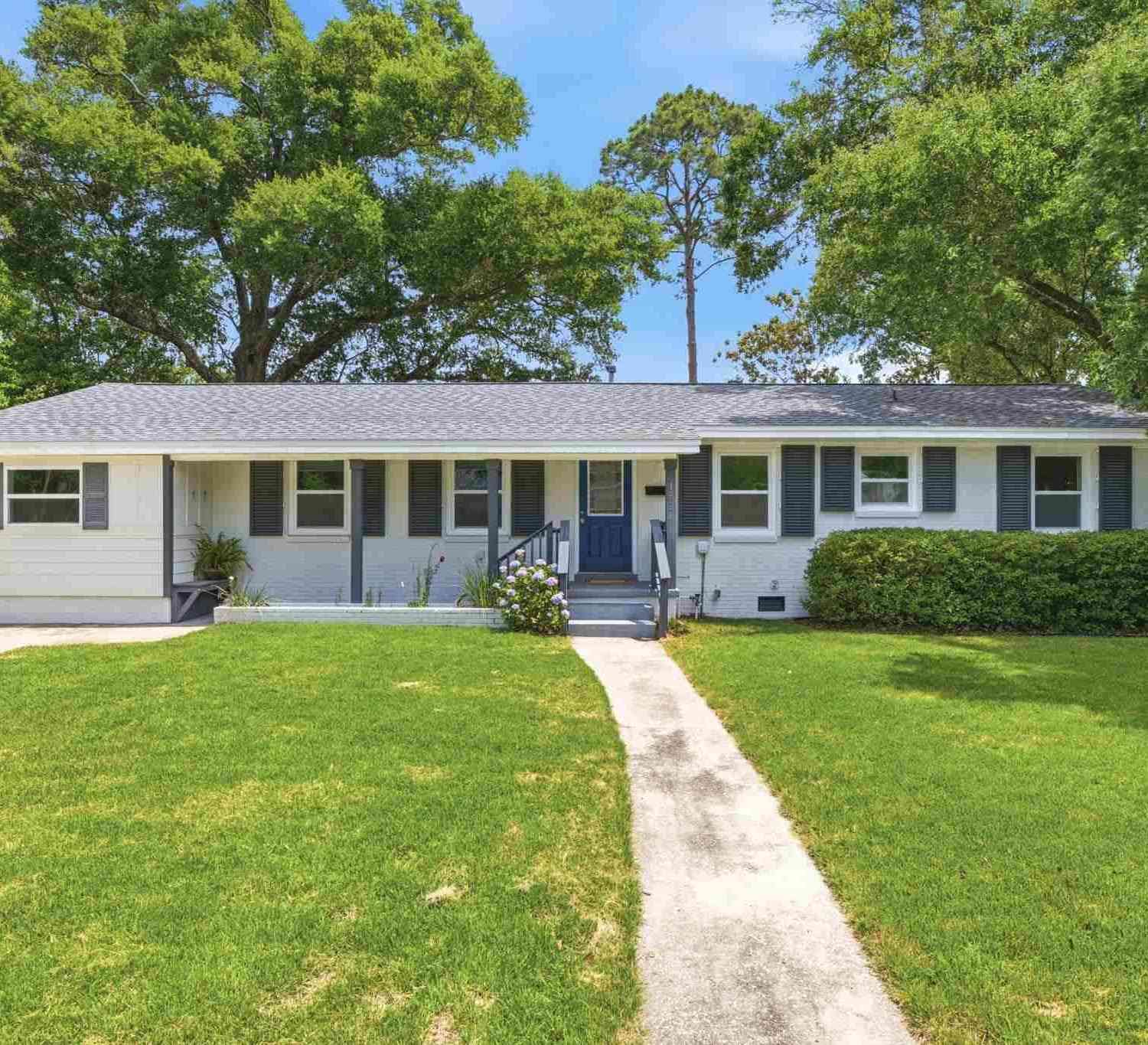 Homes For Sale - 1826 Peyton Dr<br/> Pensacola, FL 32503