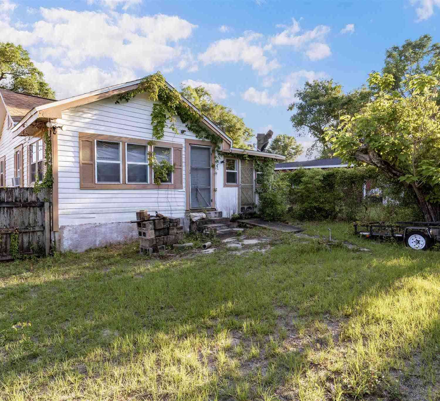 Homes For Sale - 1206 W Brainerd St<br/> Pensacola, FL 32501