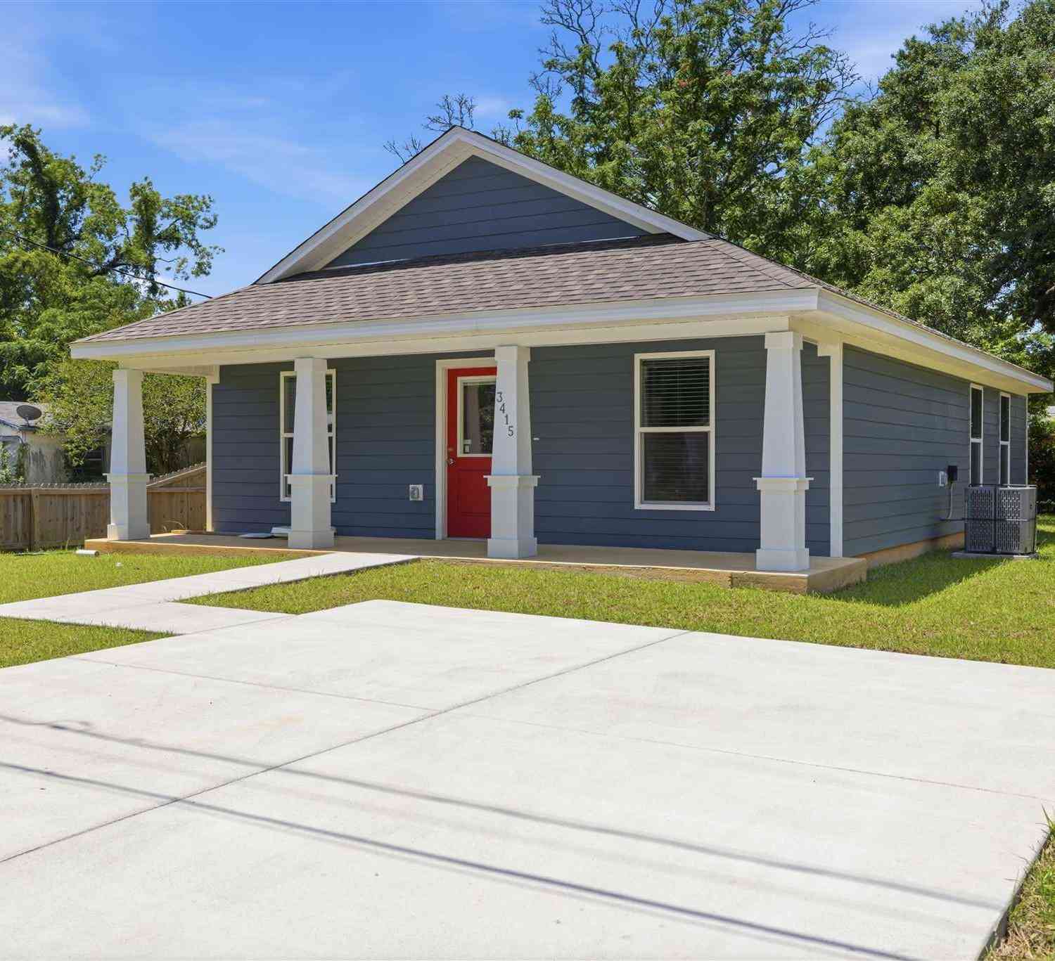 Homes For Sale - 3415 1/2 N Tarragona St<br/> Pensacola, FL 32503