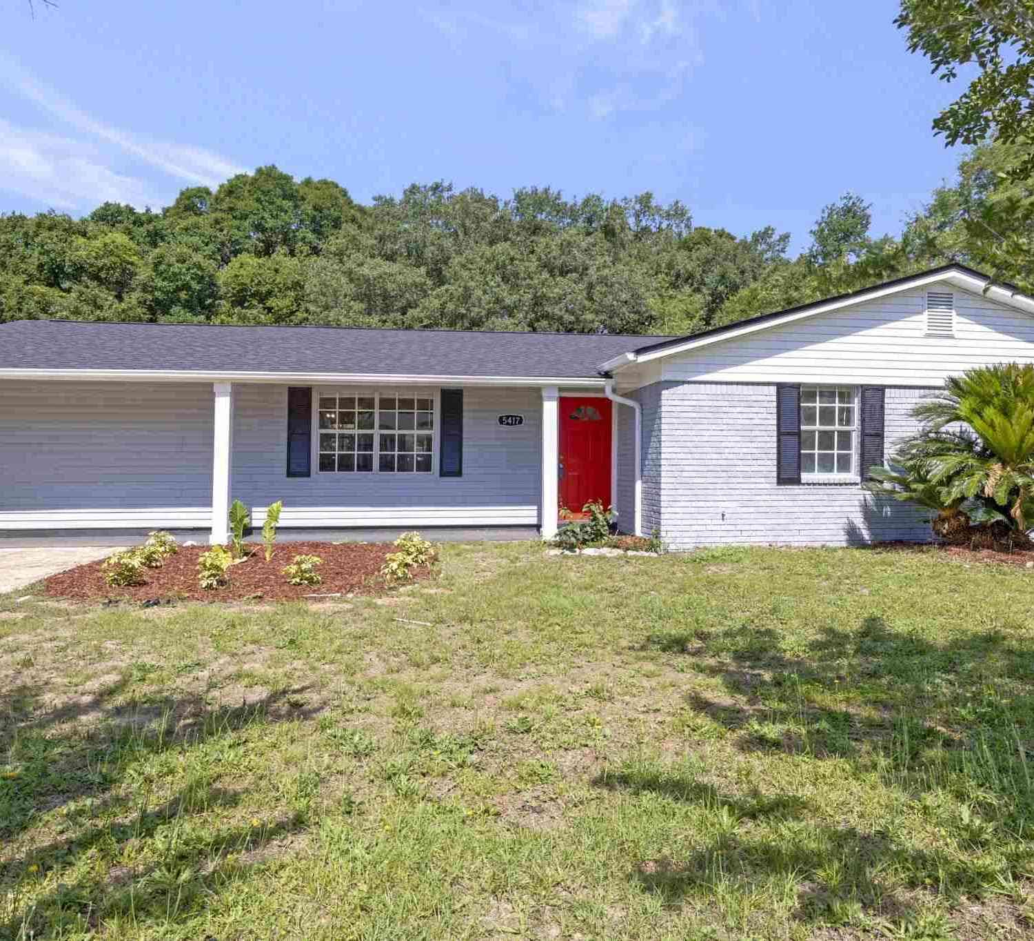 Homes For Sale - 5417 Chipper Ln<br/> Pace, FL 32571
