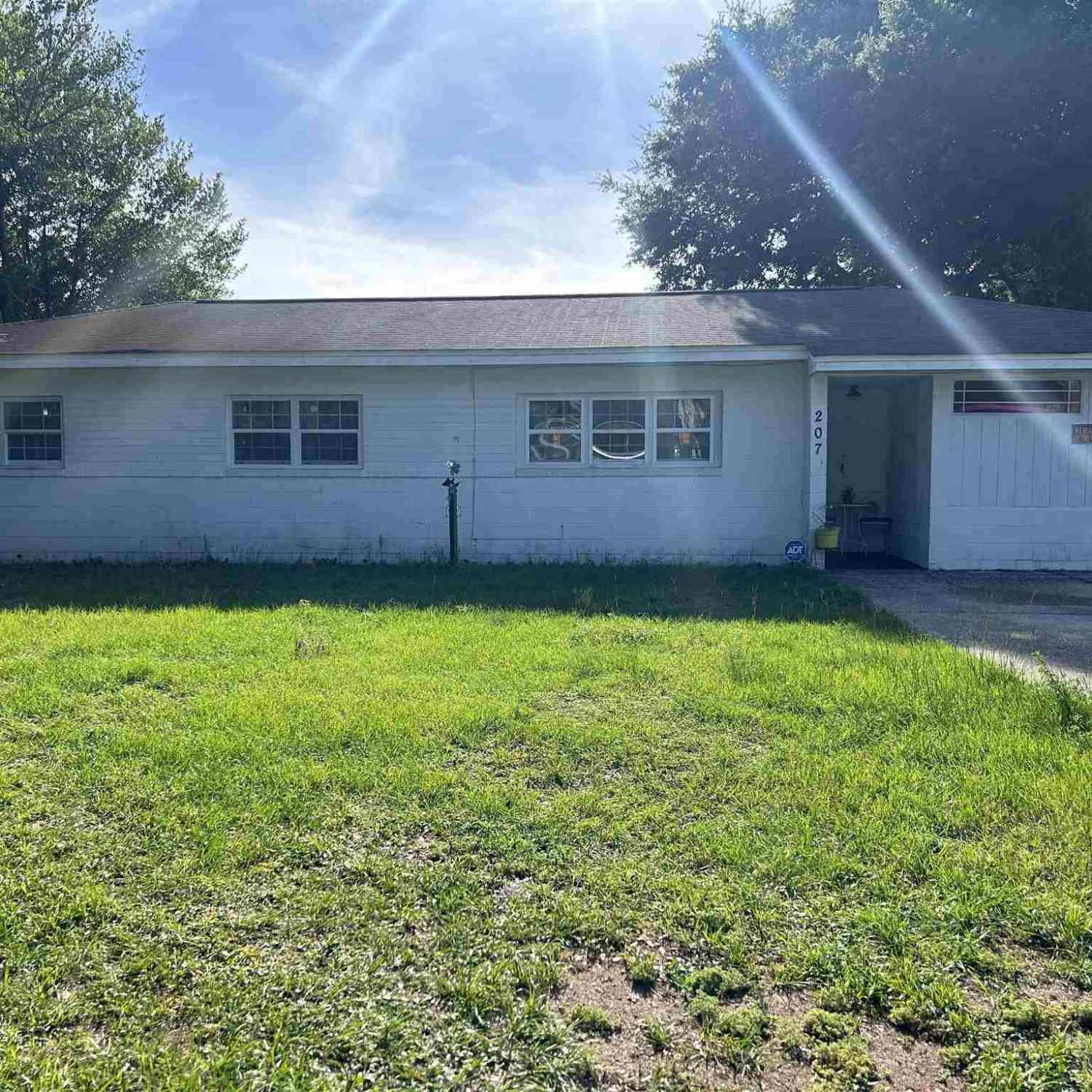 Homes For Sale - 207 Emerald Ave<br/> Pensacola, FL 32505