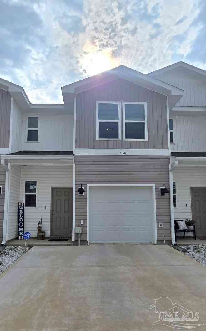 Homes For Rent - 7158 Village Ln<br/> Pensacola, FL 32504