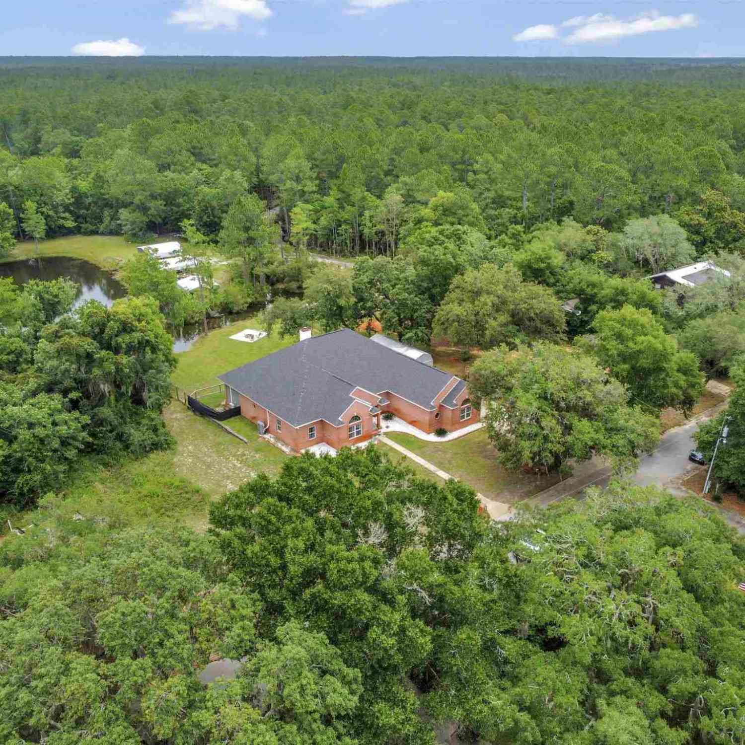 Homes For Sale - 5908 Hurst Hammock Rd<br/> Pensacola, FL 32526