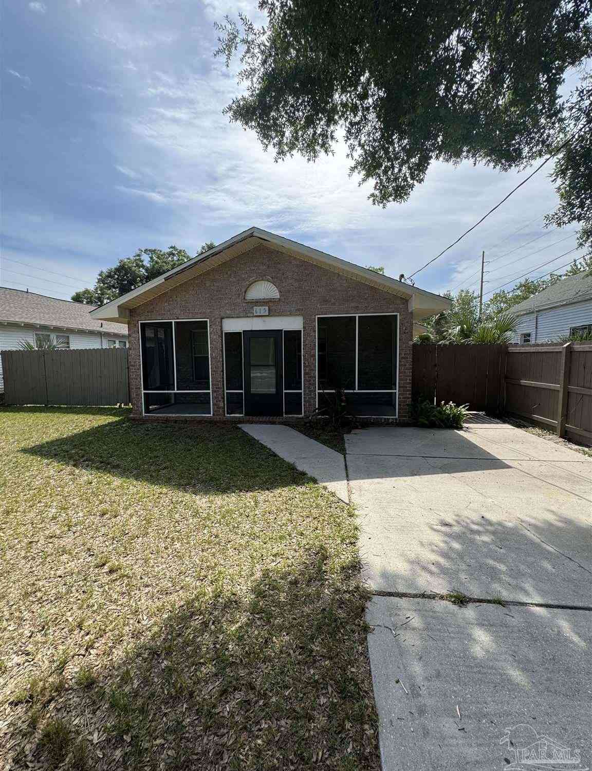 Homes For Rent - 615 N A St<br/> Pensacola, FL 32501