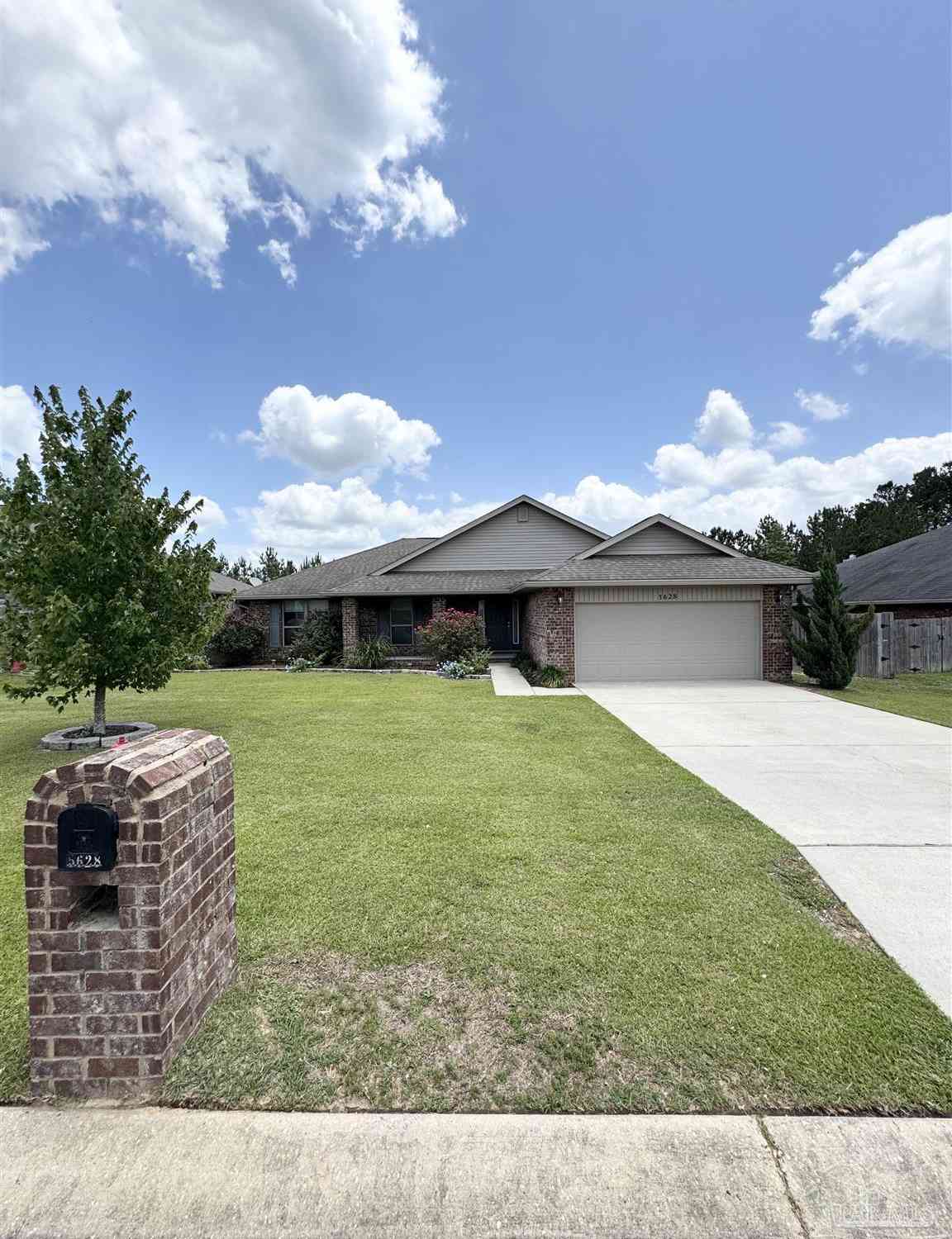 Homes For Rent - 5628 Inspiration St<br/> Milton, FL 32570
