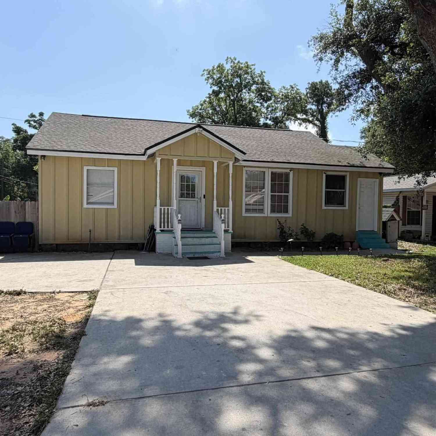 Homes For Sale - 1210 N Y St<br/> Pensacola, FL 32505