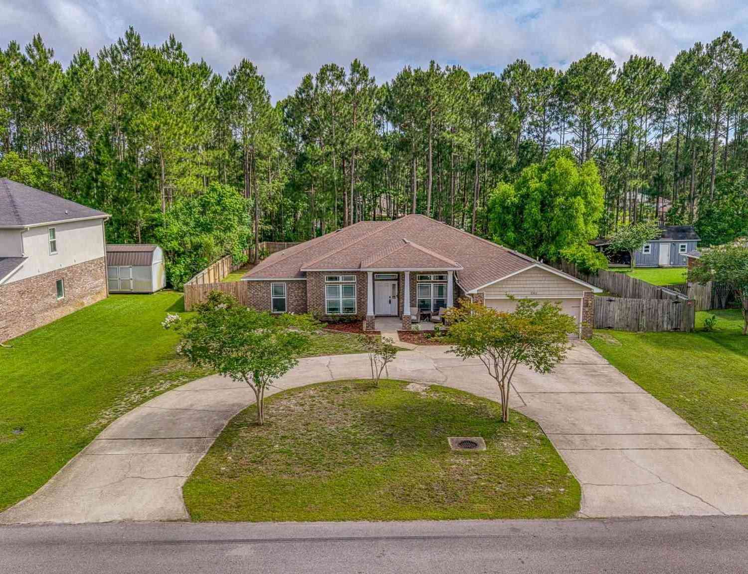Homes For Sale - 7341 Rexford St<br/> Navarre, FL 32566