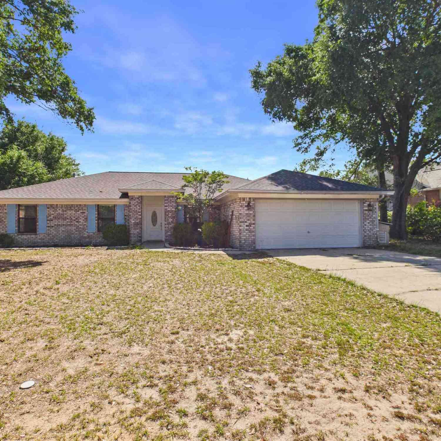 Homes For Sale - 6073 Strickland Pl<br/> Pensacola, FL 32506