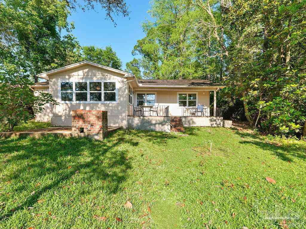 Homes For Rent - 609 Dog Track Rd<br/> Pensacola, FL 32506