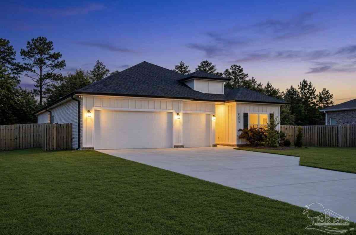 Homes For Sale - 6235 Dry Creek Rd<br/> Molino, FL 32577