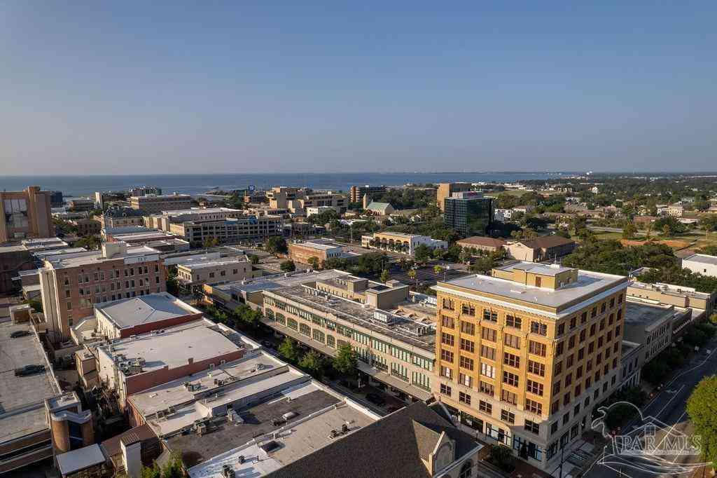 Homes For Sale - 17 S Palafox Pl #307<br/> Pensacola, FL 32502