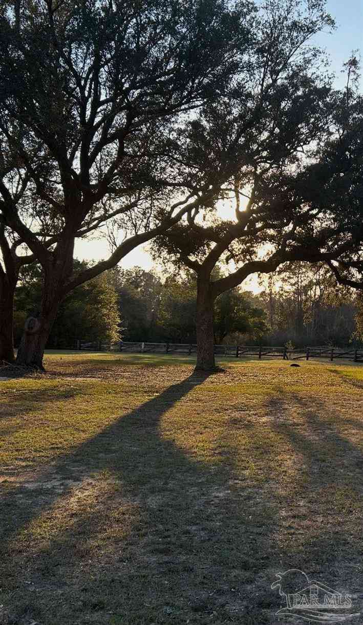 Vacant Land For Sale - 8251 Western Way Dr<br/> Pensacola, FL 32526