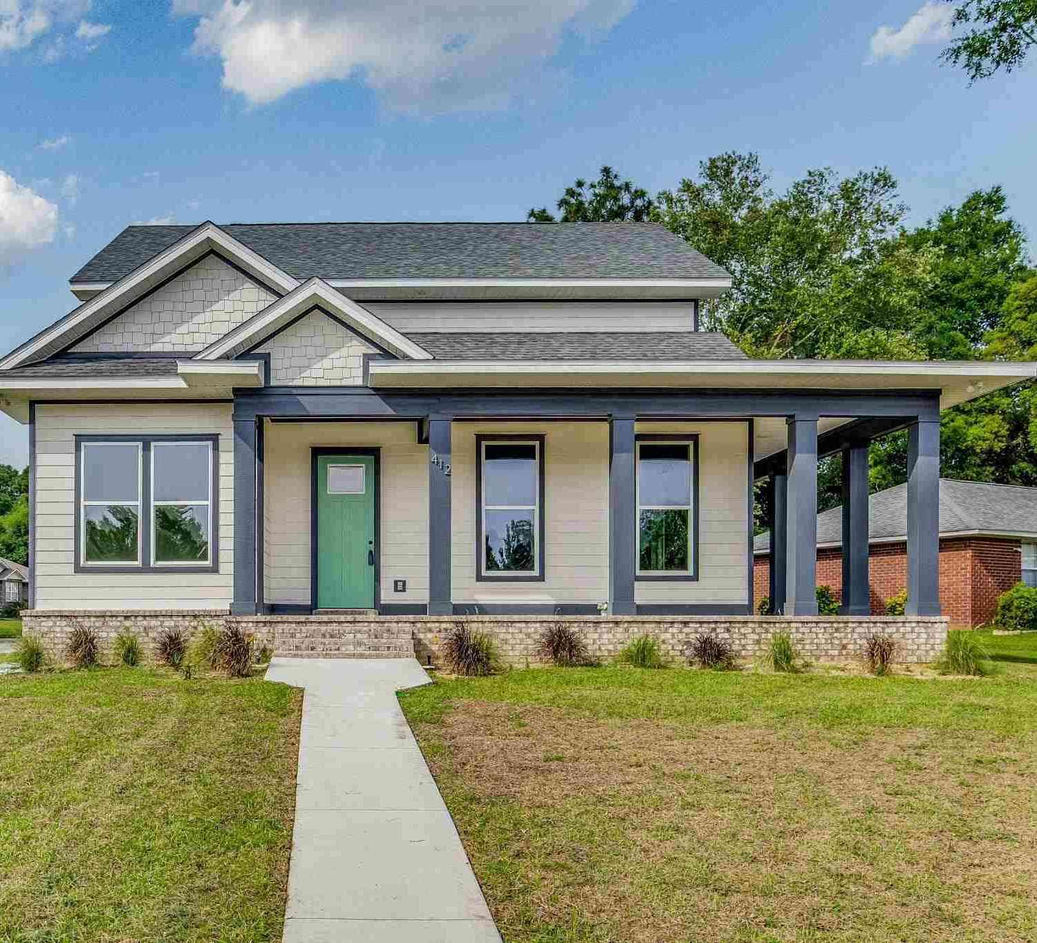Homes For Rent - 412 Elcino Dr<br/> Pensacola, FL 32526