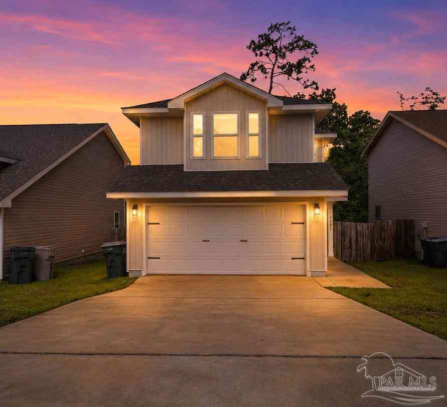 Homes For Sale - 6267 Cardinal Cove Ct<br/> Pensacola, FL 32504