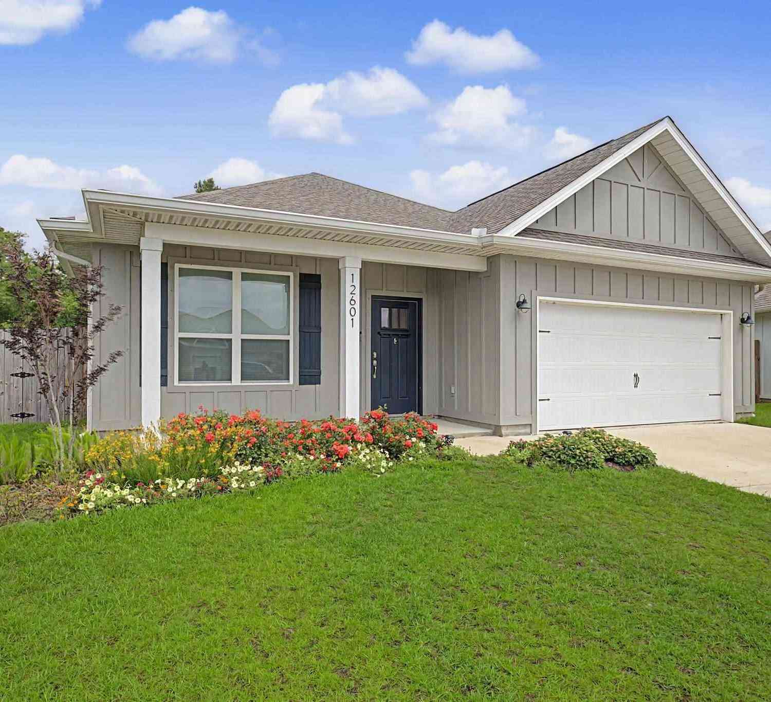 Homes For Sale - 12601 Windsor Dr<br/> Pensacola, FL 32506