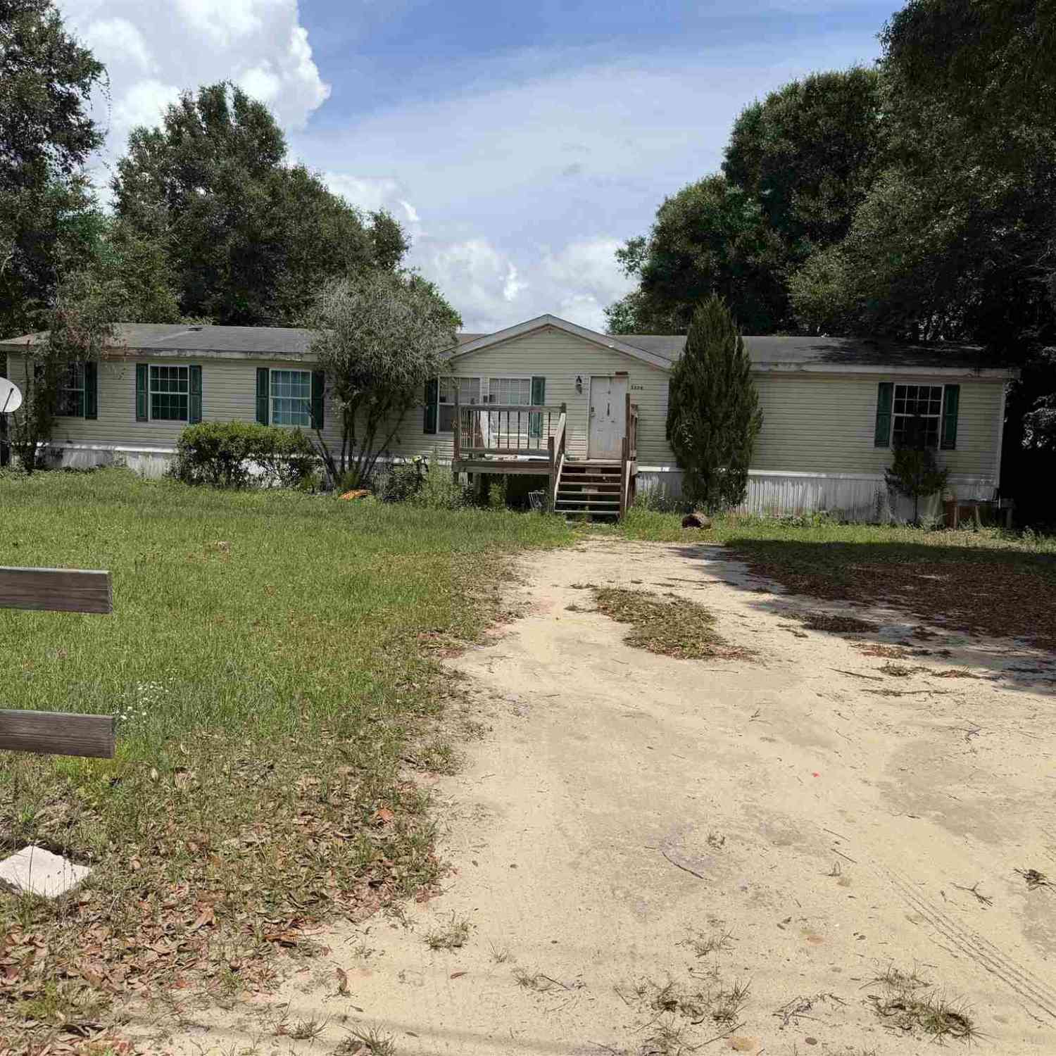 Homes For Sale - 5570 Bantola Dr<br/> Milton, FL 32583