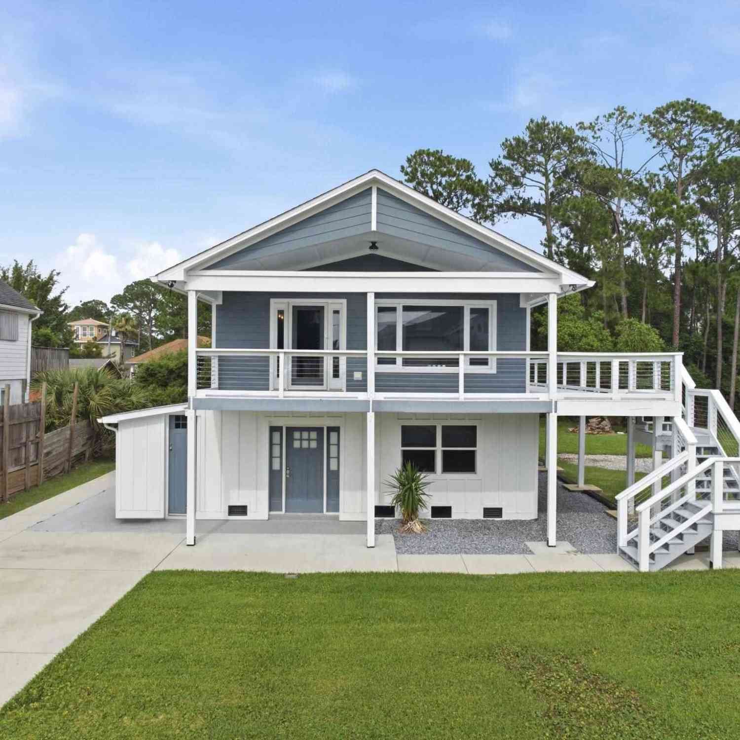 Homes For Sale - 5510 Bob-o-link Rd<br/> Pensacola, FL 32507