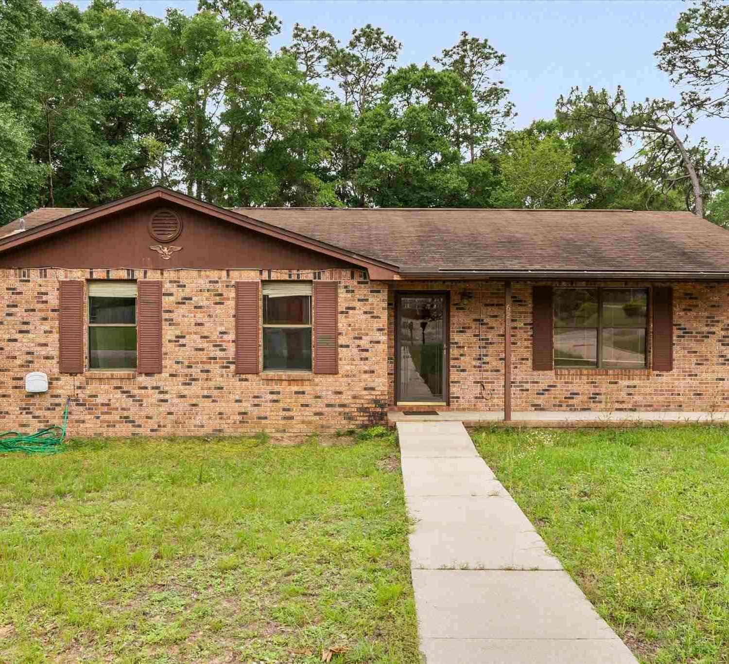Homes For Sale - 6201 Silver Oak Dr<br/> Milton, FL 32570