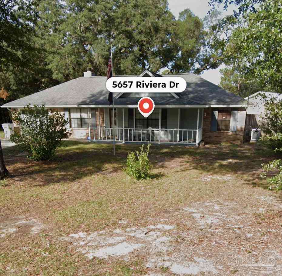 Homes For Sale - 5657 Riviera Dr<br/> Milton, FL 32583