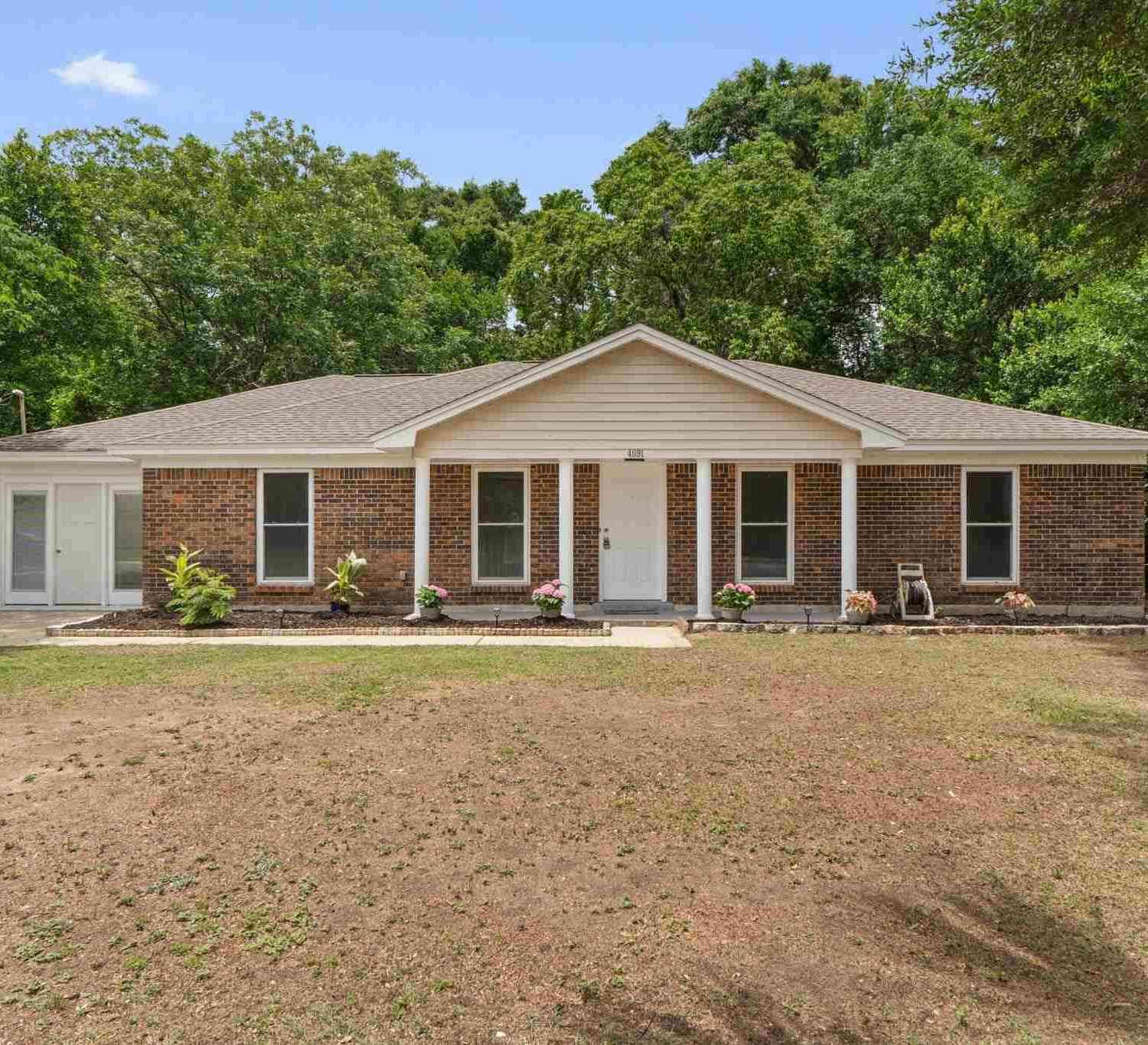 Homes For Sale - 4091 Alconbury Cir<br/> Pensacola, FL 32514