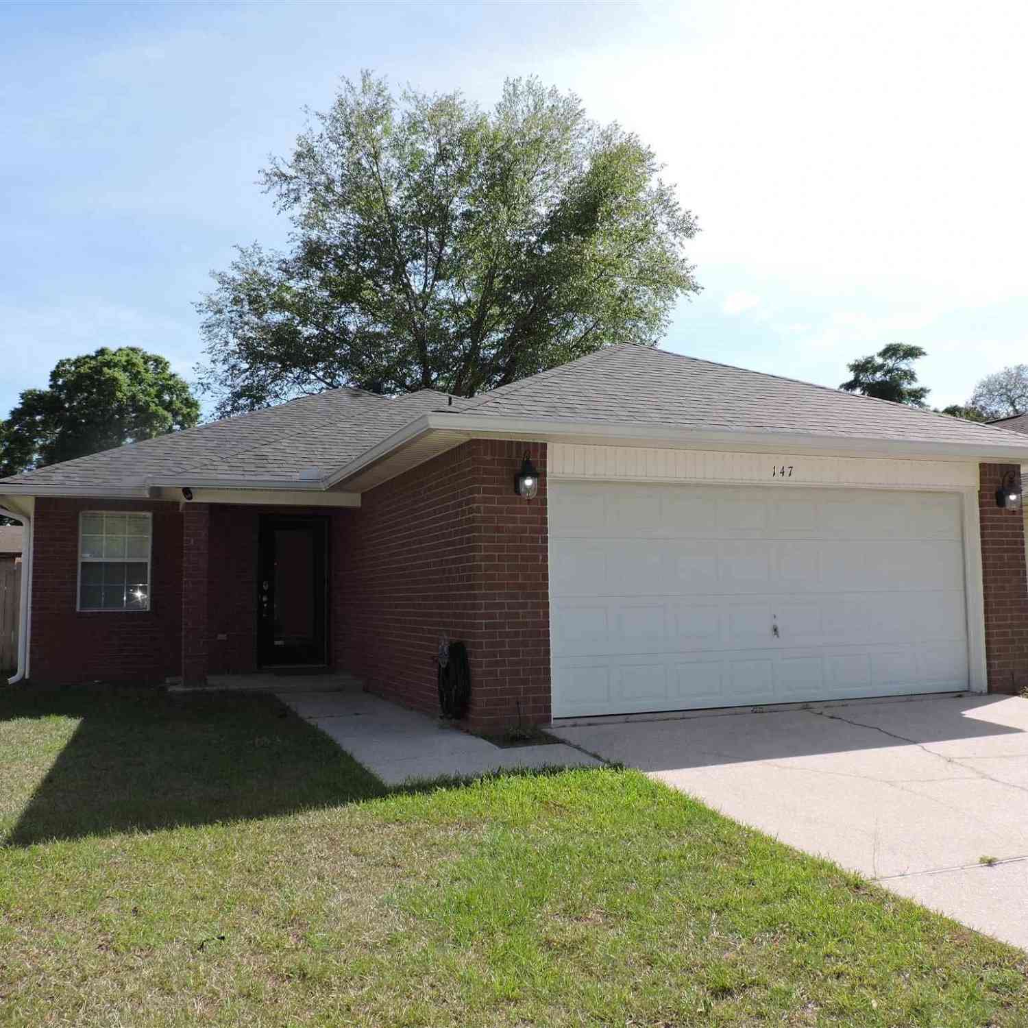 Homes For Rent - 147 Creekview Dr<br/> Pensacola, FL 32503