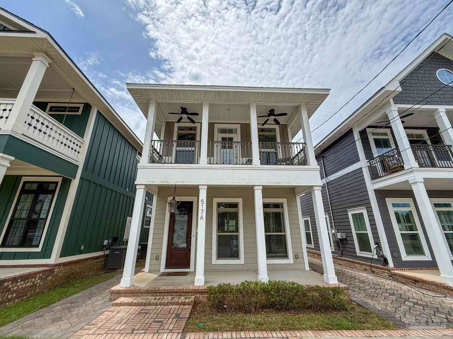 Homes For Rent - 517 W Wright St<br/> Pensacola, FL 32501